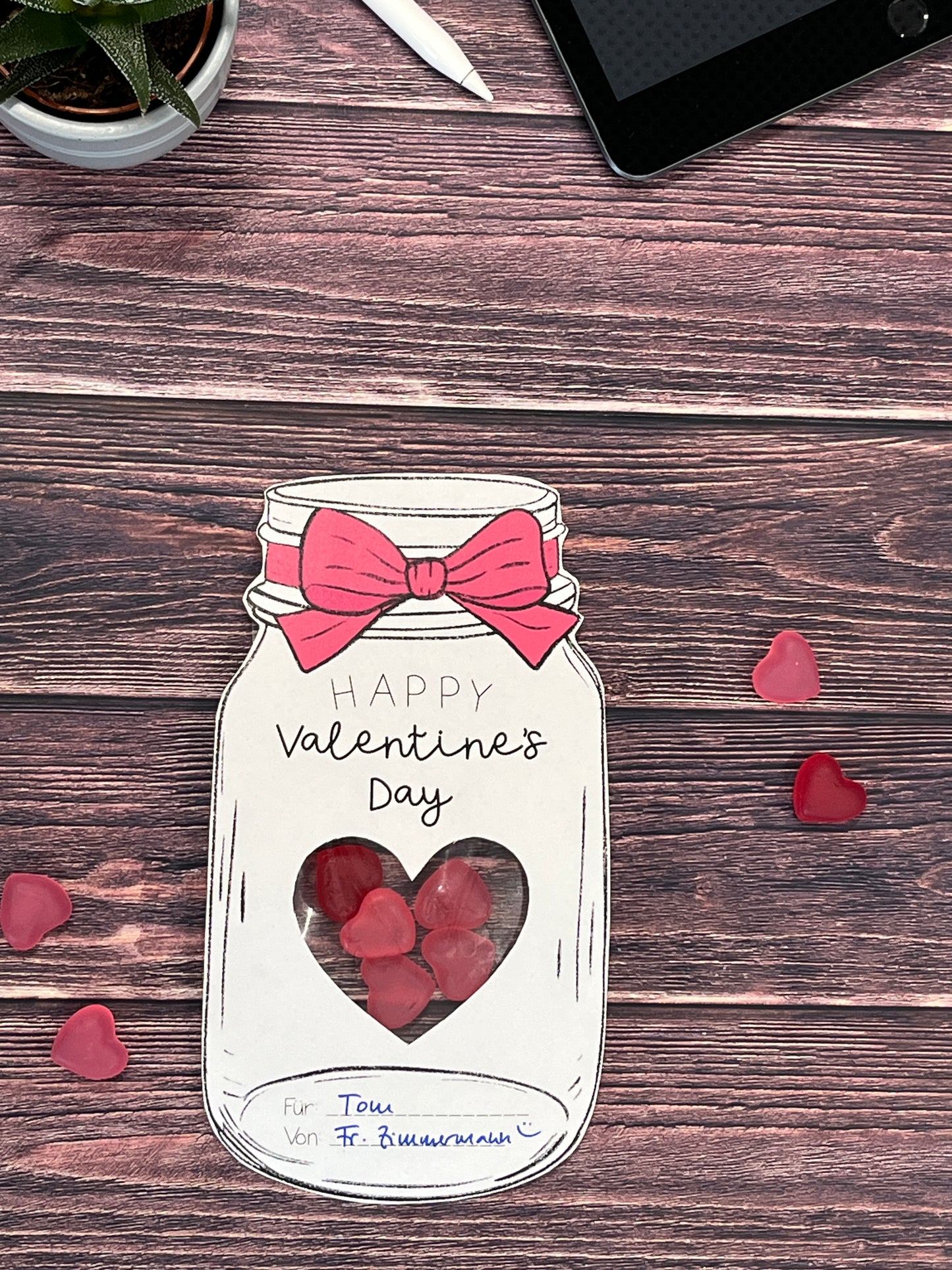 Valentine’s Day Present Template - Geschenk Valentine’s Day